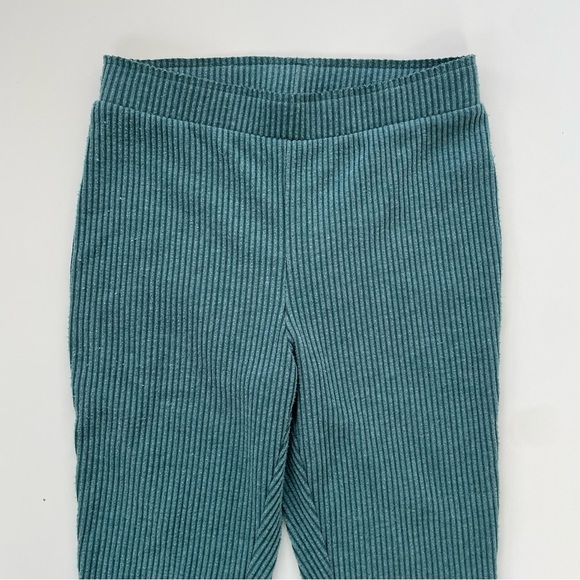 Urban Outfitters Out from Under Green Ribbed Flared Leggings Size Small - Picture 3 of 9